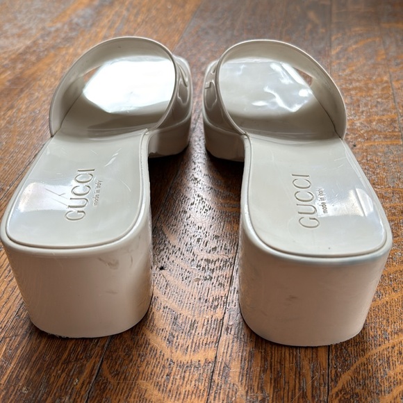 Gucci White Rubber Slide Sandals Size 38 - Picture 4 of 5